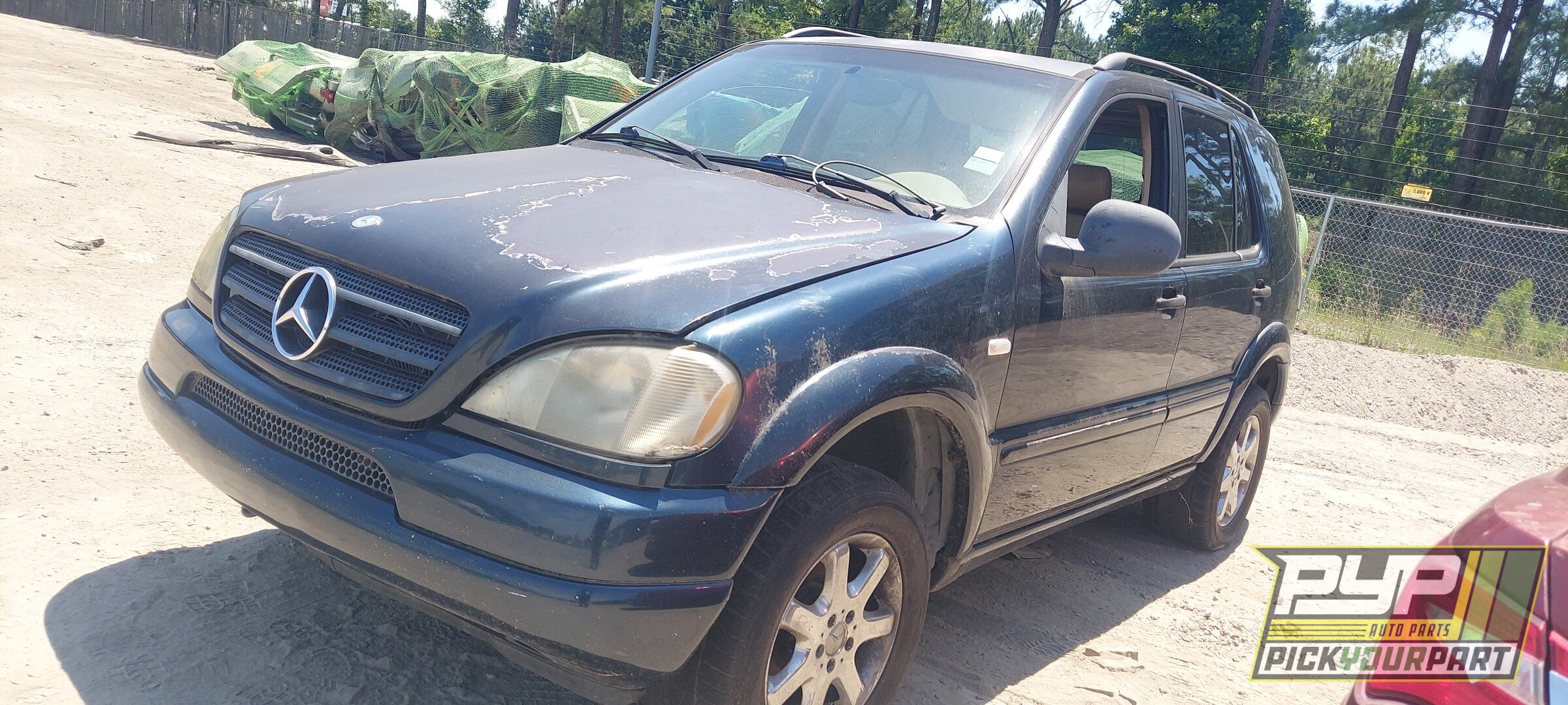 Photo of 1999 Mercedes-Benz Ml320