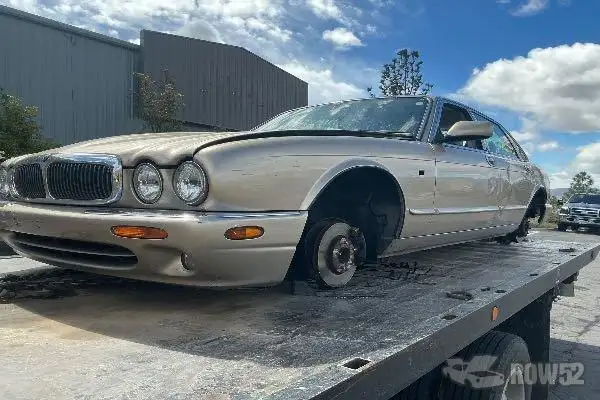 Photo of 2001 Jaguar XJ-Series