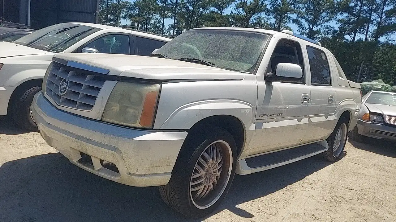 Photo of 2003 Cadillac Escalade Ext