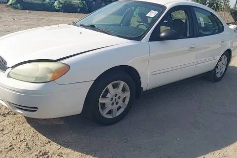 Photo of 2006 Ford Taurus