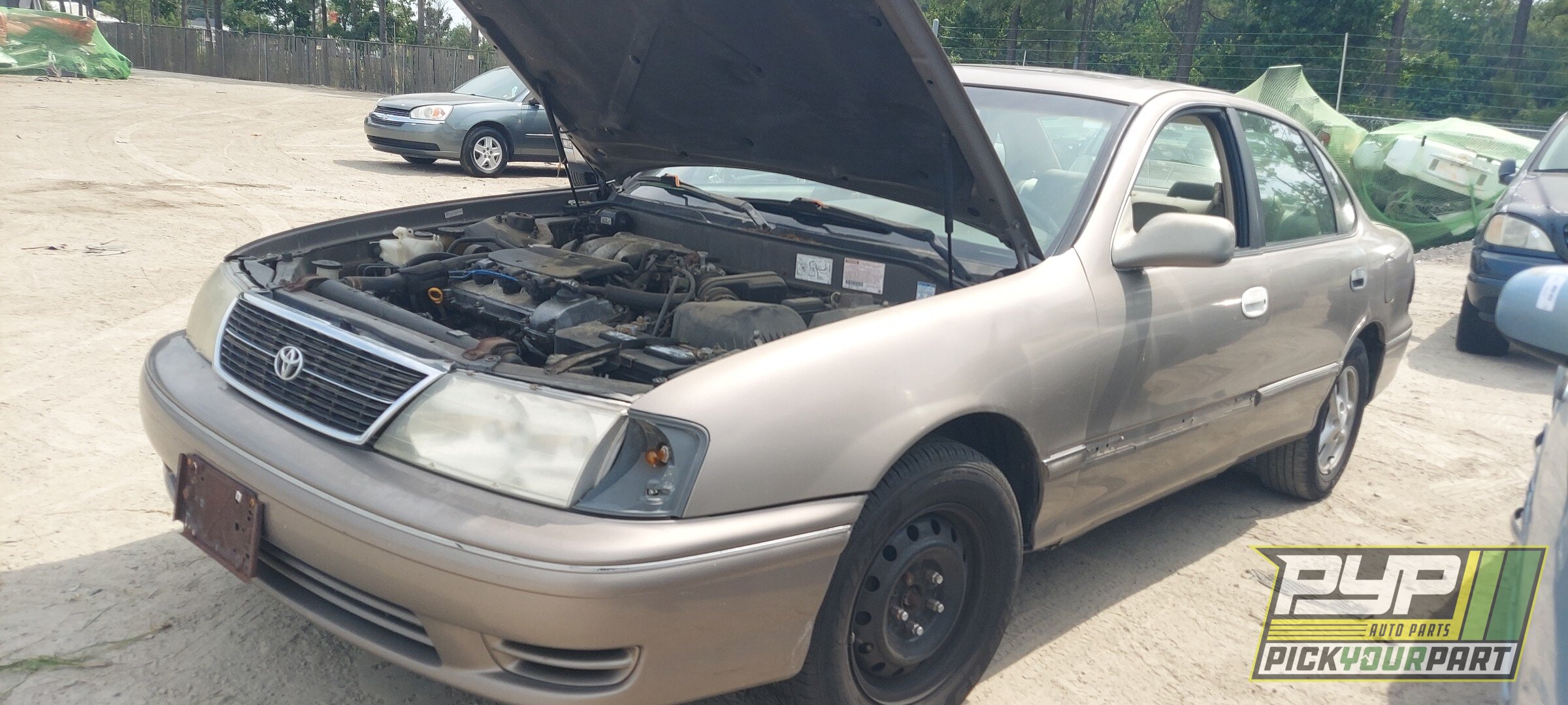 Photo of 1999 Toyota Avalon