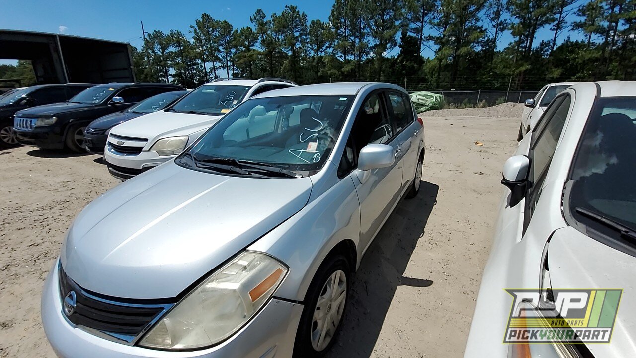 Photo of 2011 Nissan Versa