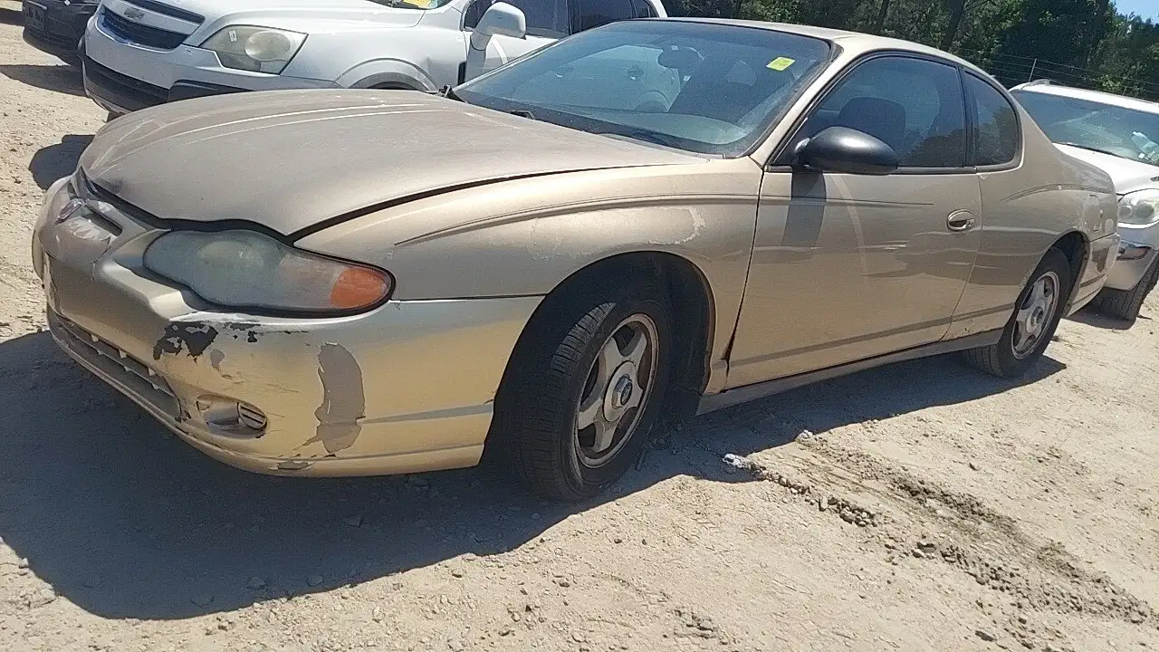 Photo of 2005 Chevrolet Monte Carlo