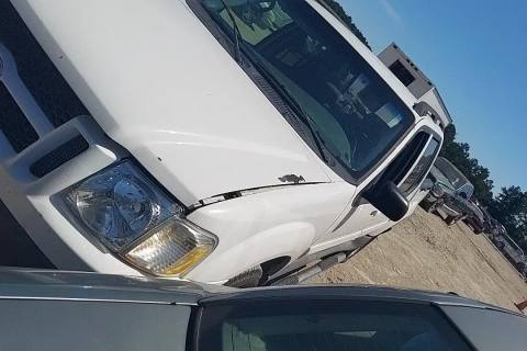 Photo of 2005 Ford Explorer Sport Trac