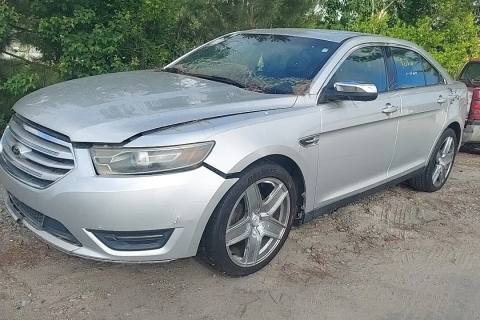 Photo of 2015 Ford Taurus