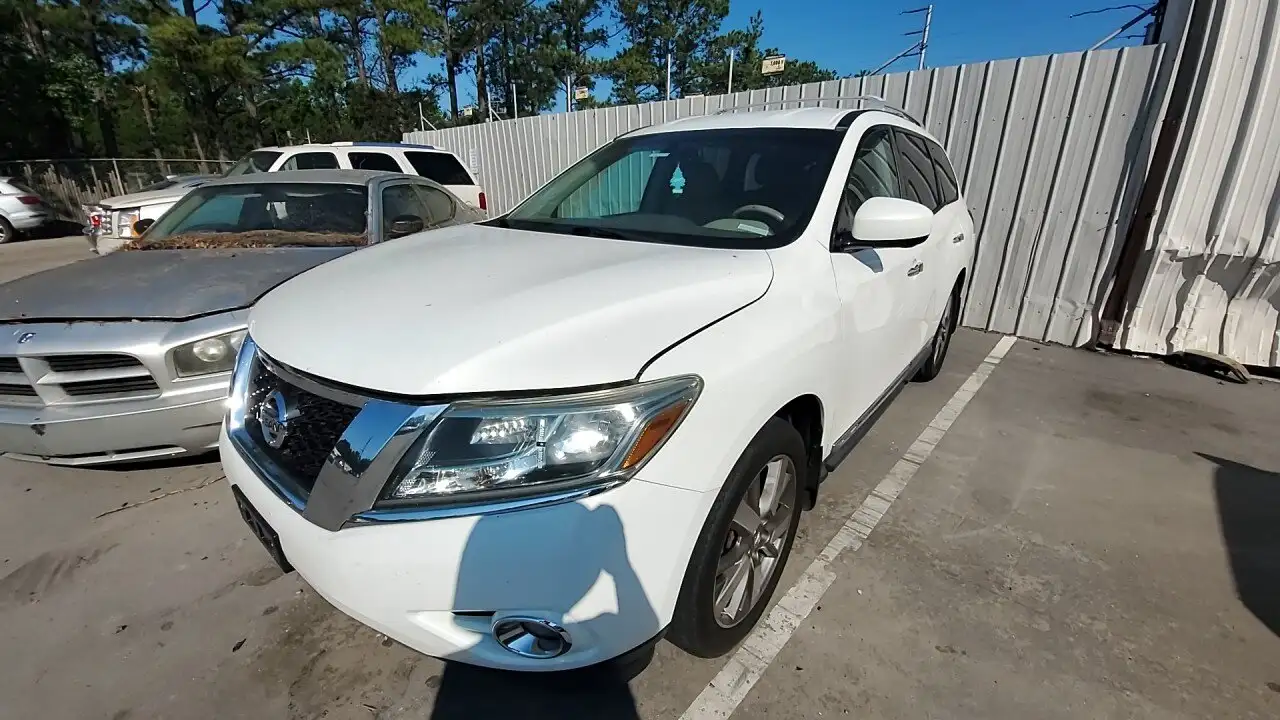 Photo of 2013 Nissan Pathfinder
