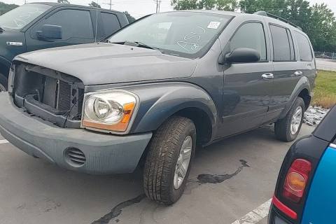 Photo of 2005 Dodge Durango