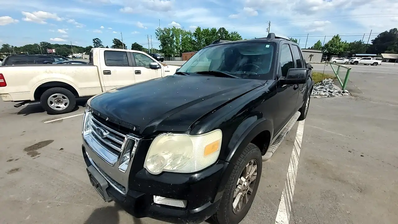 Photo of 2007 Ford Explorer Sport Trac