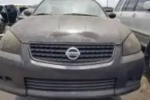 Photo of 2005 Nissan Altima