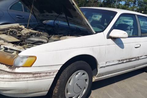 Photo of 1995 Ford Taurus