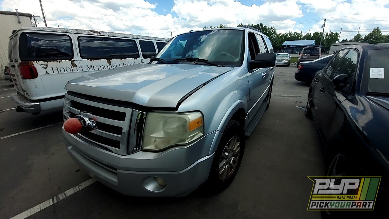 Photo of 2011 Ford Expedition
