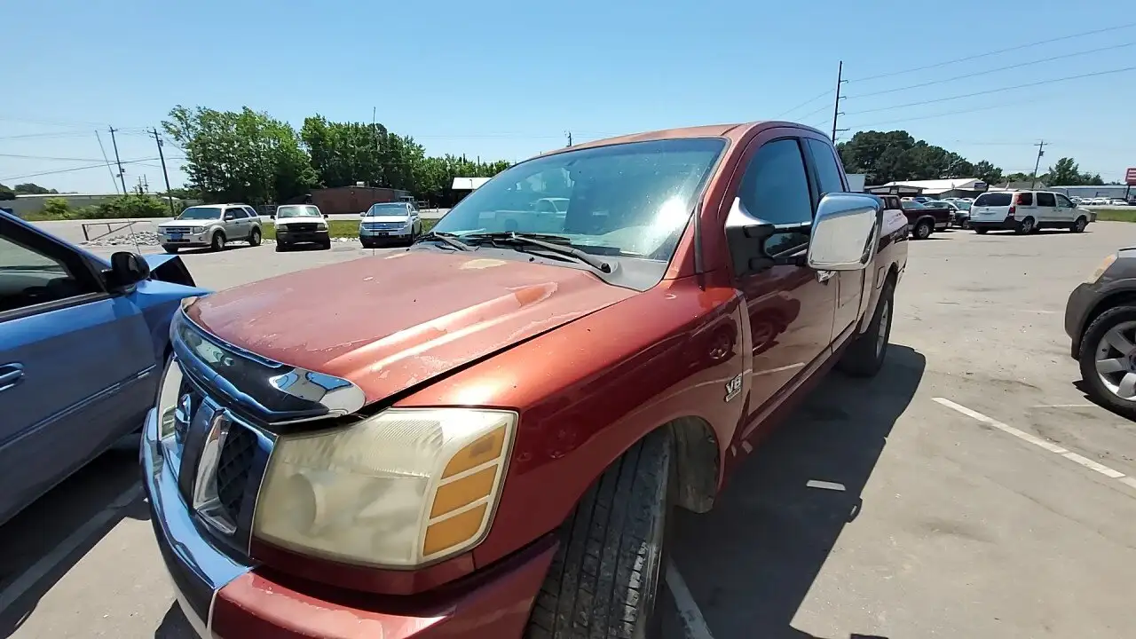 Photo of 2004 Nissan Titan