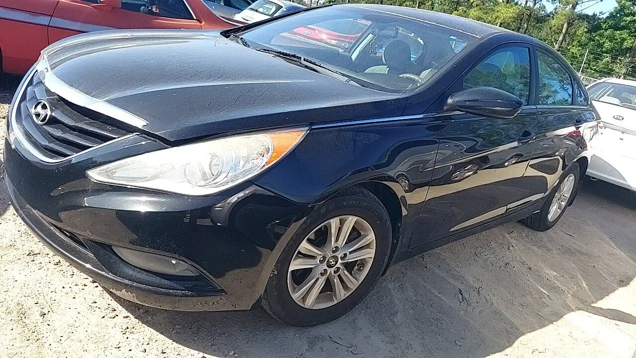 Photo of 2013 Hyundai Sonata