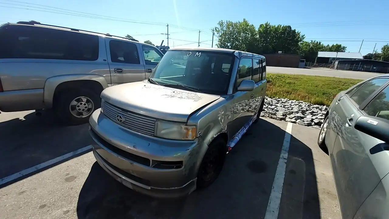 Photo of 2004 Scion Xb