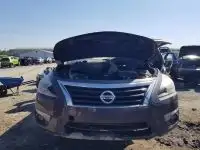 Photo of 2015 Nissan Altima