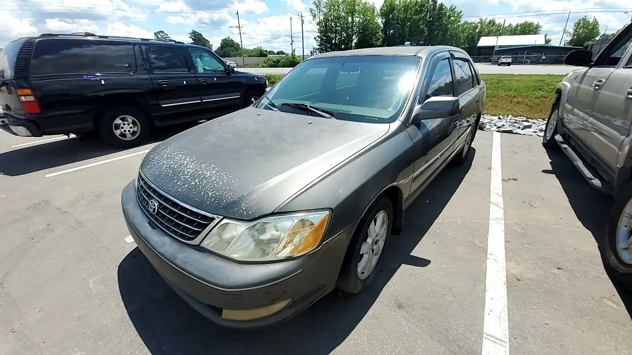Photo of 2004 Toyota Avalon