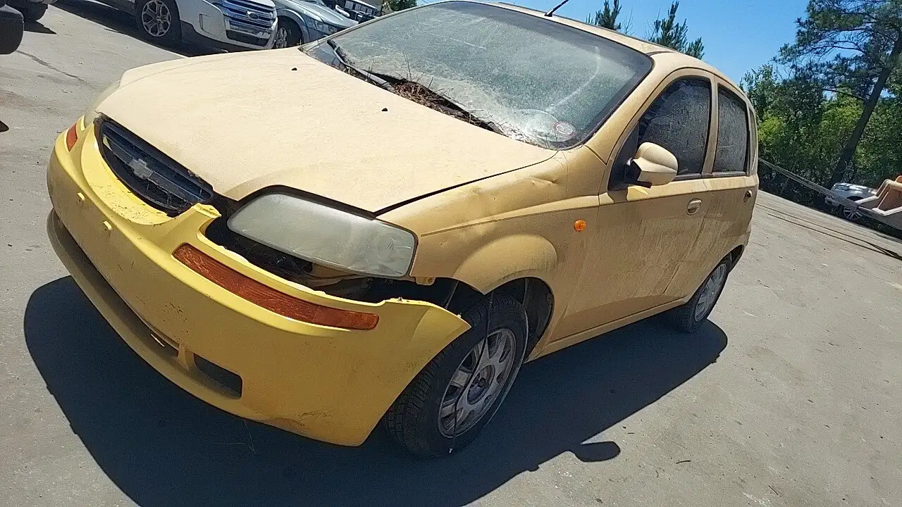 Photo of 2004 Chevrolet Aveo