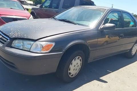 Photo of 2000 Toyota Camry
