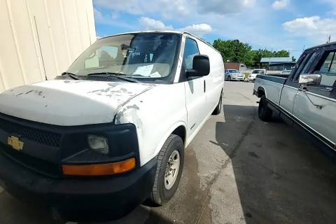 Photo of 2004 Chevrolet Express 2500