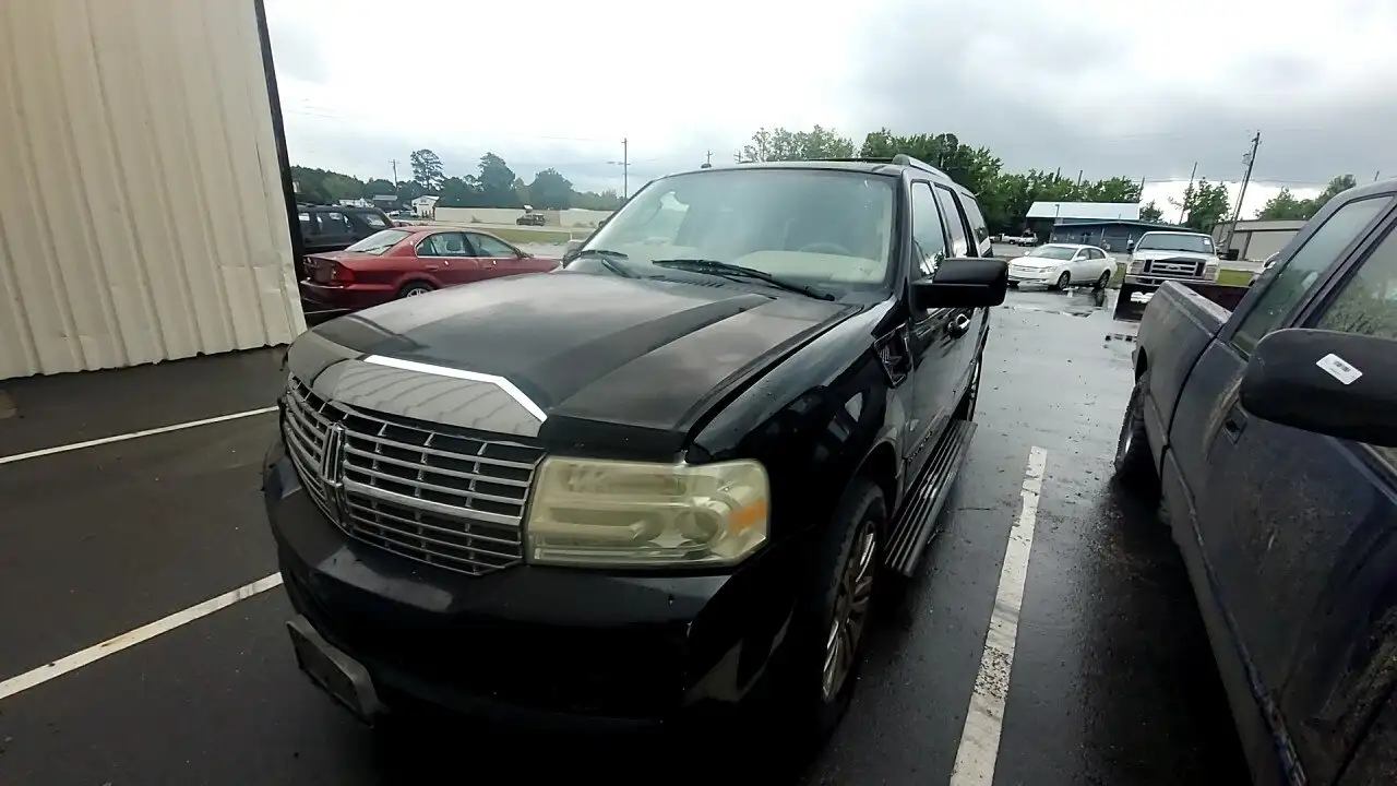 Photo of 2008 Lincoln Navigator