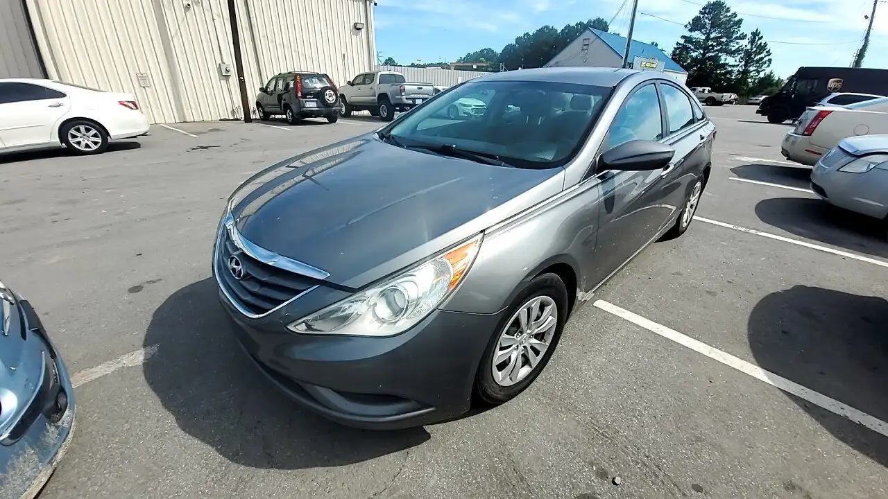 Photo of 2011 Hyundai Sonata