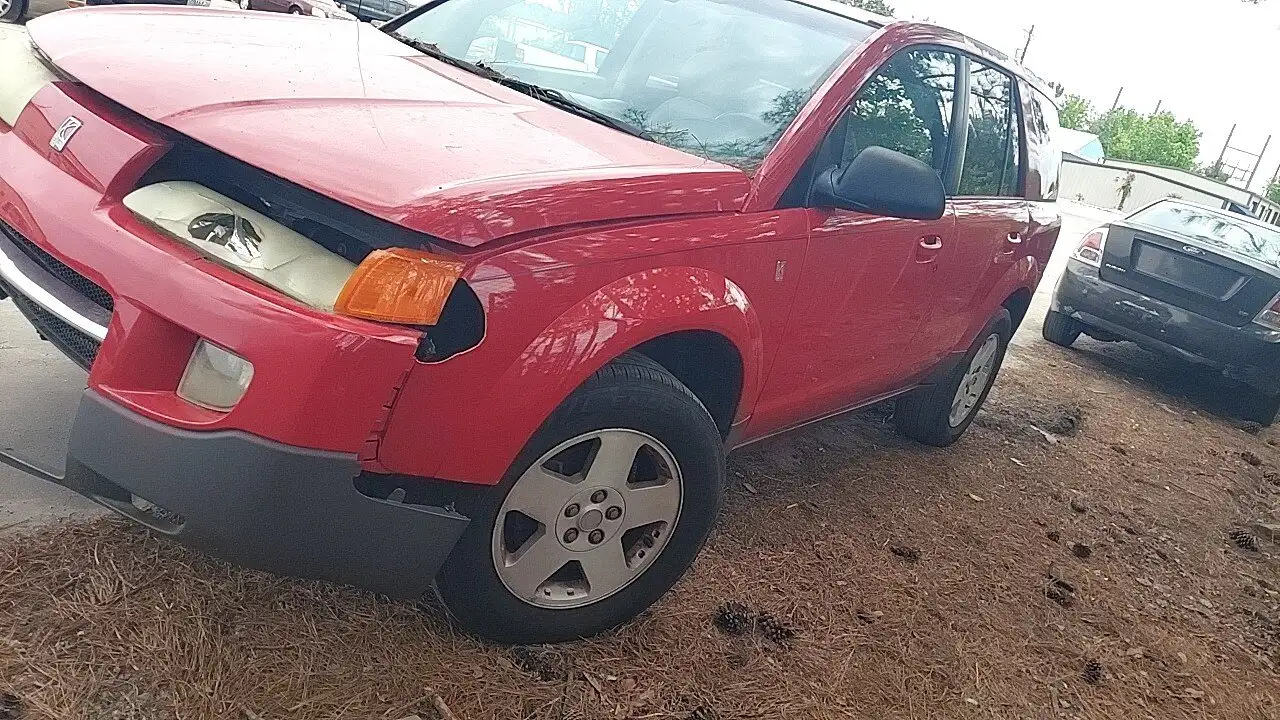 Photo of 2004 Saturn Vue