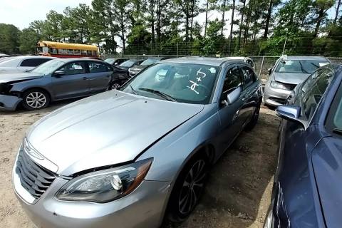 Photo of 2014 Chrysler 200