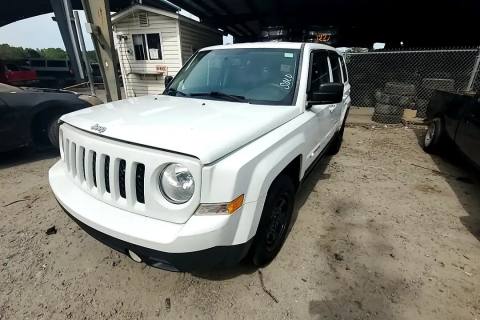 Photo of 2016 Jeep Patriot