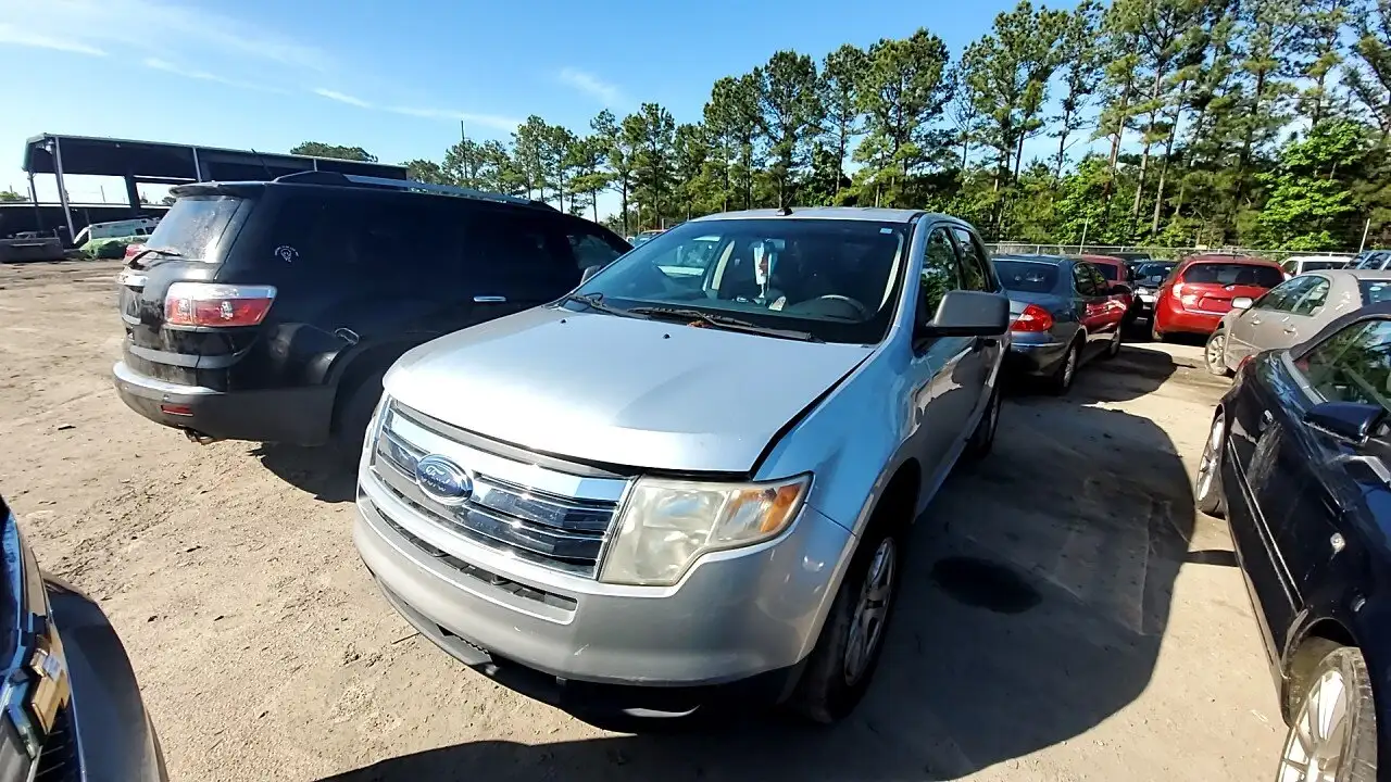 Photo of 2010 Ford Edge