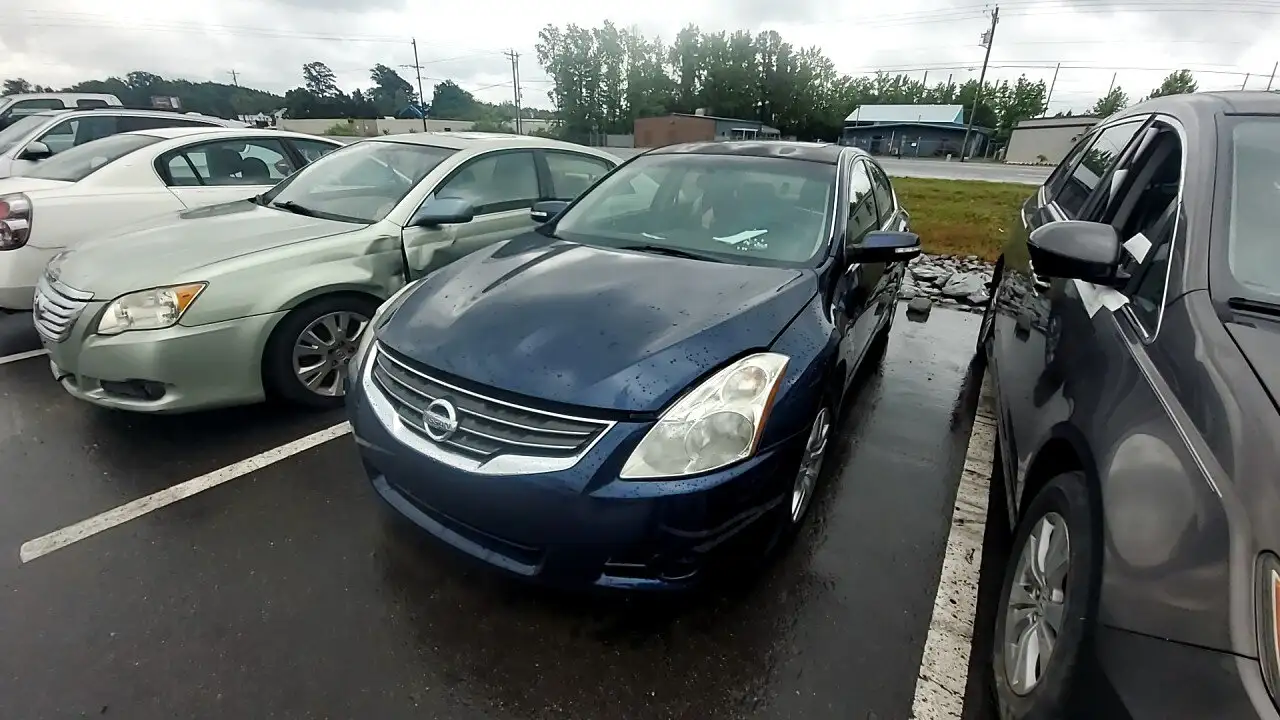 Photo of 2010 Nissan Altima