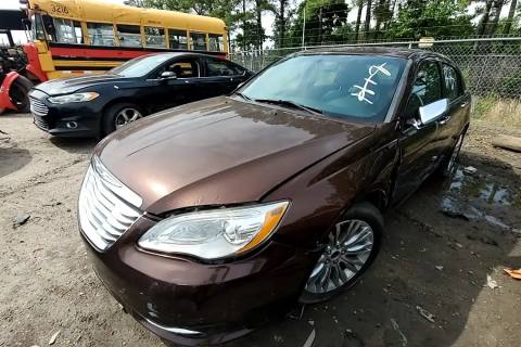 Photo of 2012 Chrysler 200