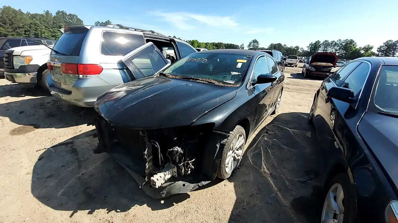 Photo of 2015 Chrysler 200