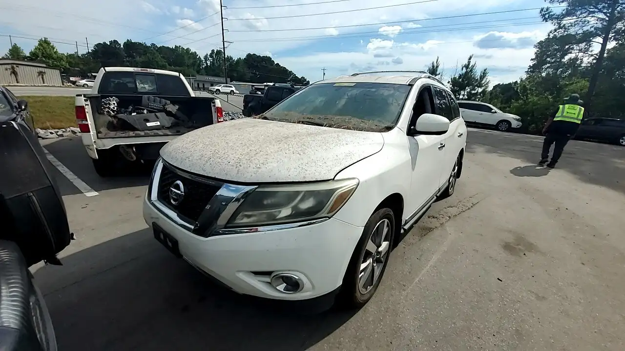 Photo of 2013 Nissan Pathfinder