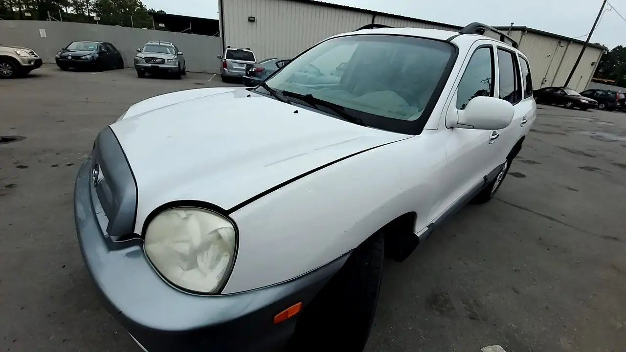 Photo of 2005 Hyundai Santa Fe