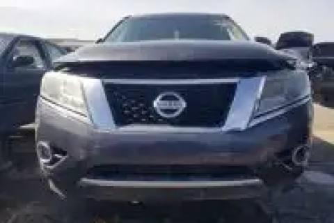 Photo of 2014 Nissan Pathfinder
