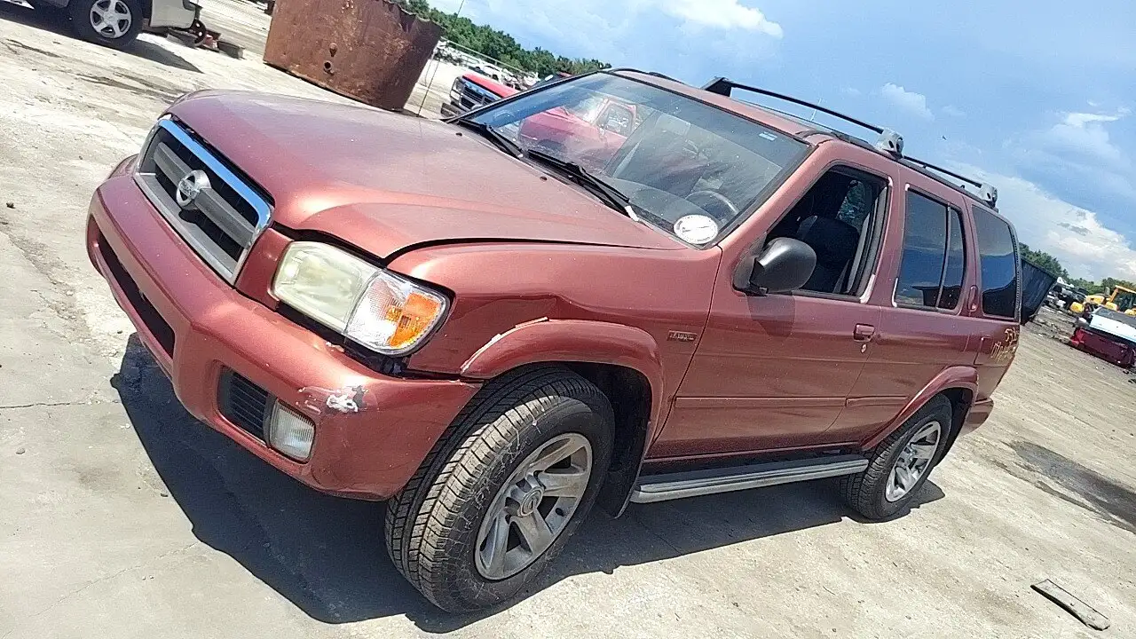 Photo of 2004 Nissan Pathfinder