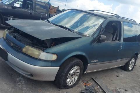 Photo of 1996 Nissan Quest