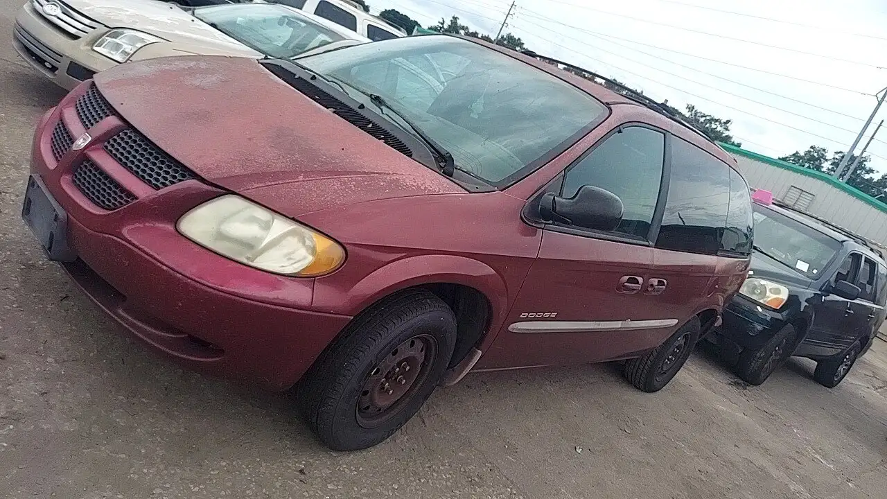 Photo of 2001 Dodge Caravan