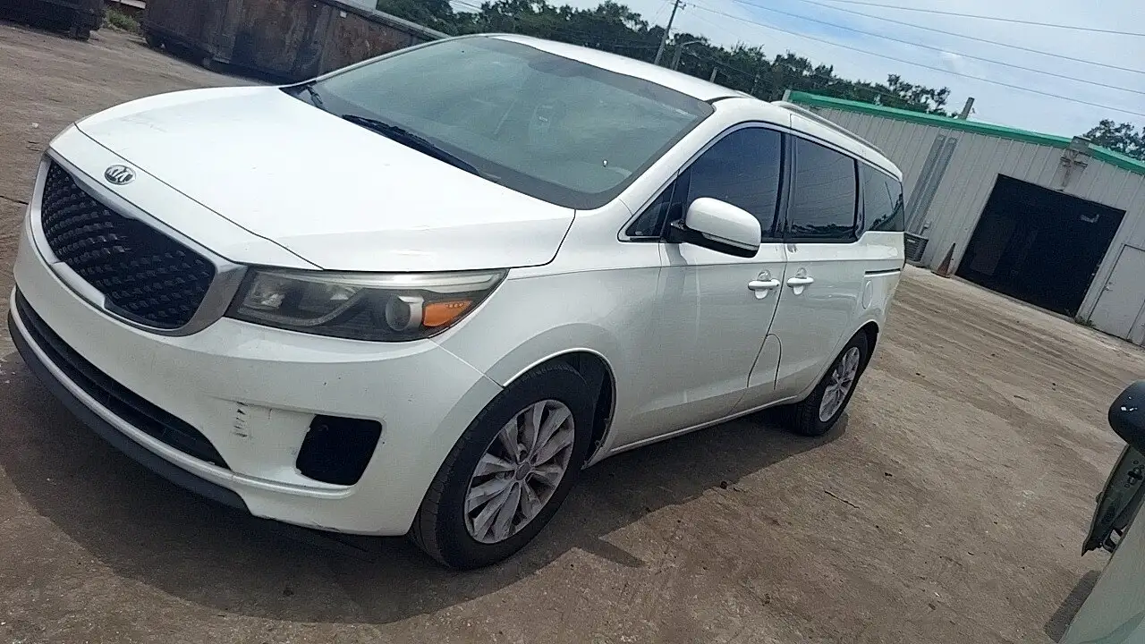 Photo of 2015 Kia Sedona