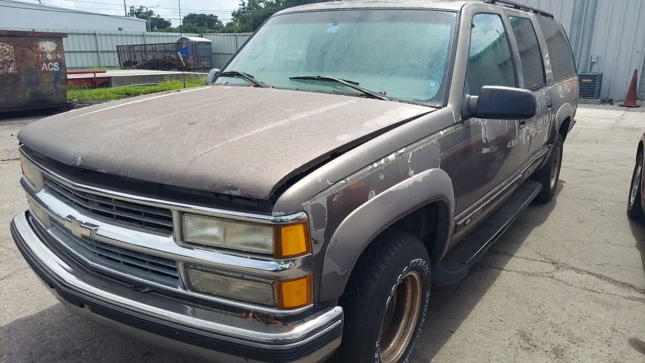 Photo of 1997 Chevrolet C1500 Suburban