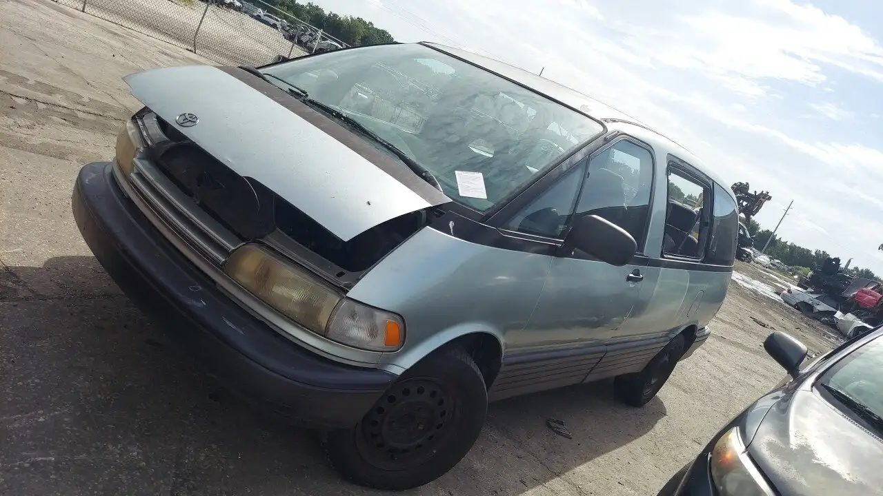 Photo of 1993 Toyota Previa