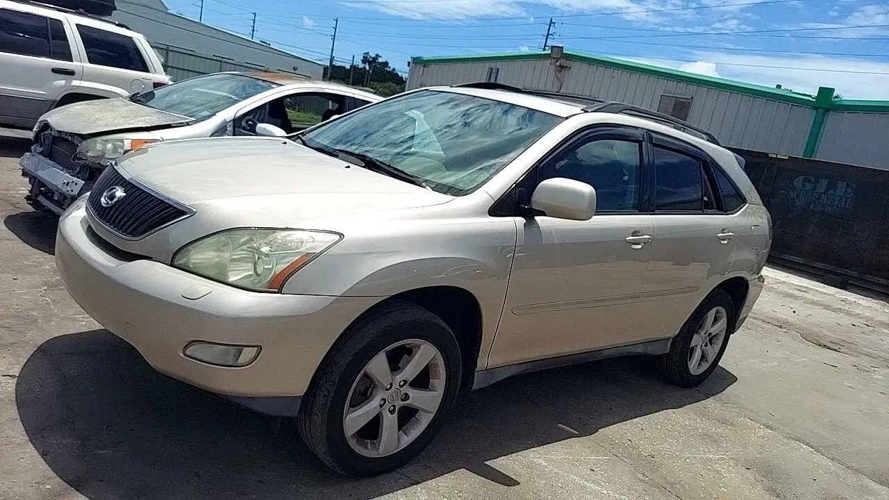 Photo of 2005 Lexus Rx330