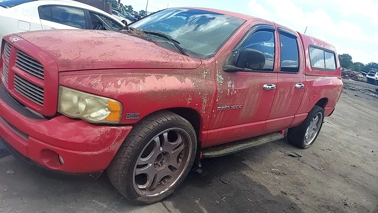 Photo of 2003 Dodge Ram 1500