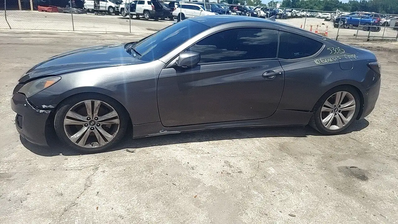 Photo of 2010 Hyundai Genesis Coupe