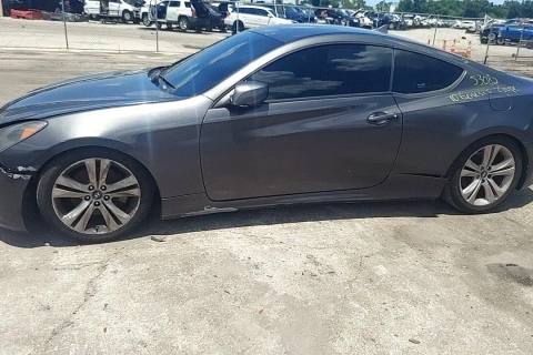 Photo of 2010 Hyundai Genesis Coupe
