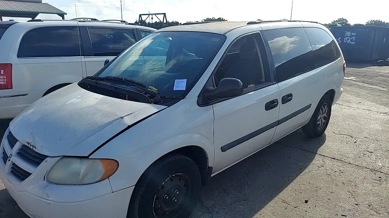 Photo of 2005 Dodge Grand Caravan