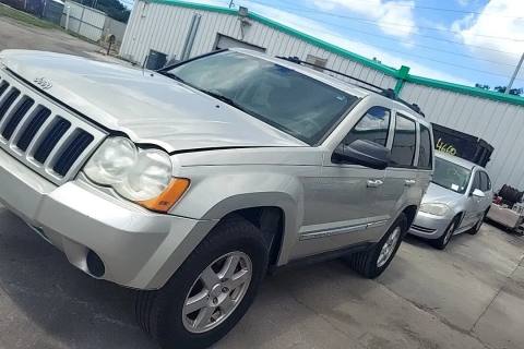 Photo of 2010 Jeep Grand Cherokee
