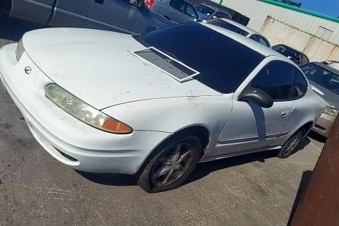 Photo of 2004 Oldsmobile Alero