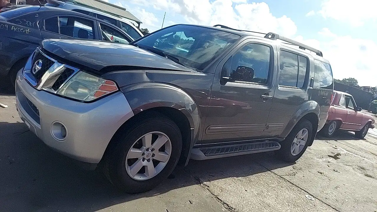 Photo of 2008 Nissan Pathfinder