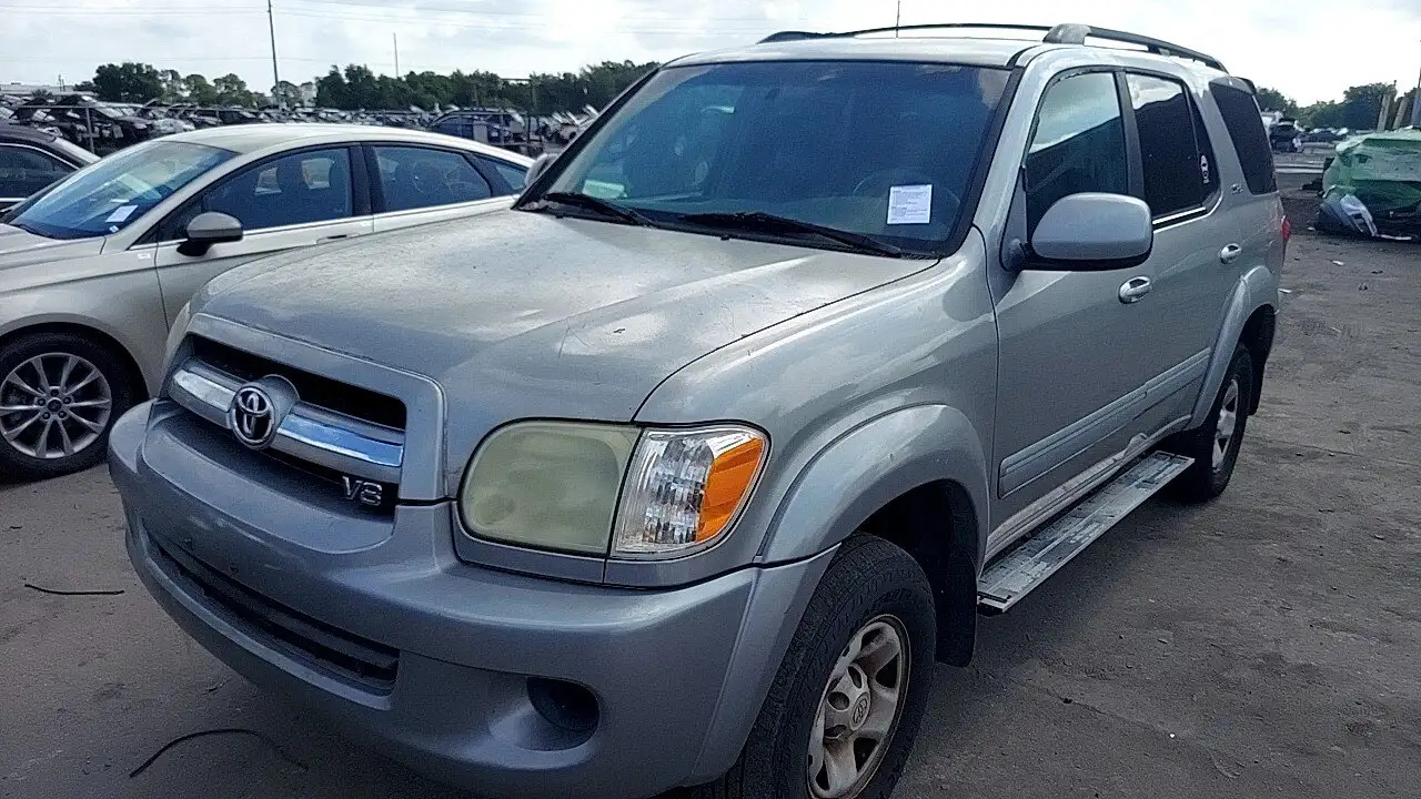 Photo of 2005 Toyota Sequoia